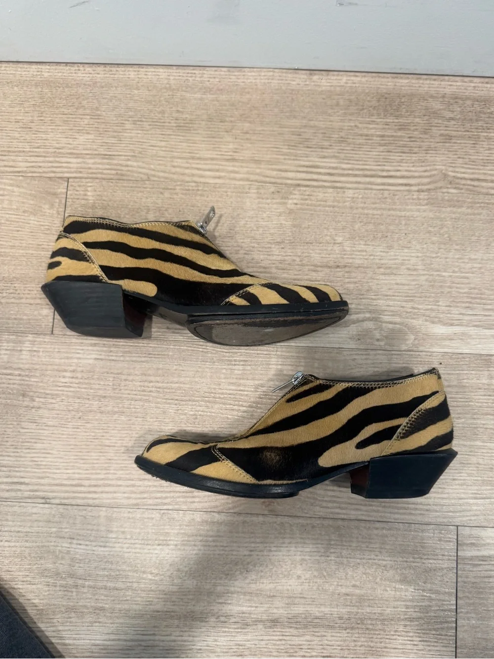 Coach zip up ankle booties 5.5